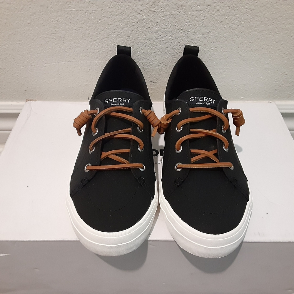 Sperry - Picture 2 of 4